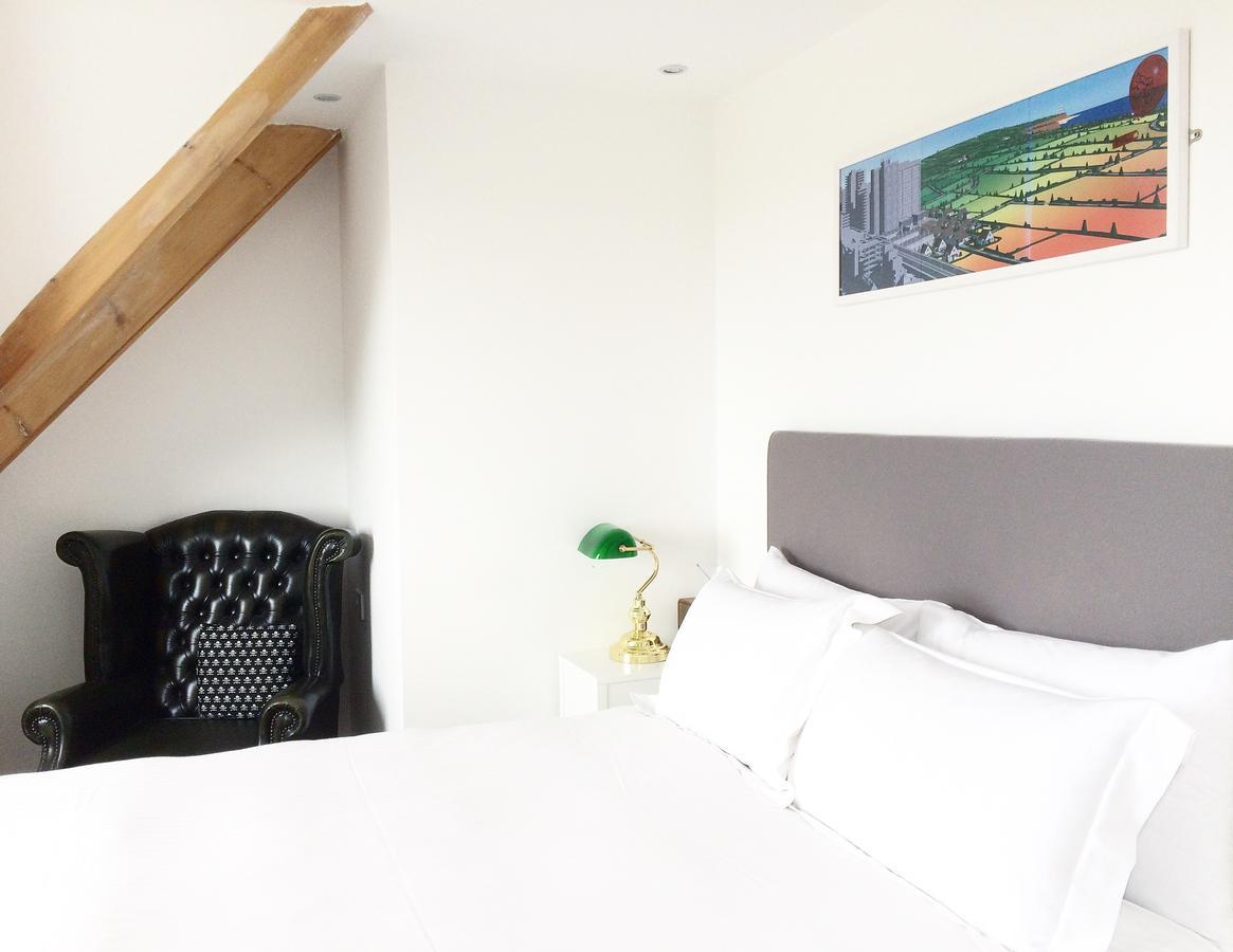 The Blue Door Bed & Breakfast นิวคีย์ ภายนอก รูปภาพ